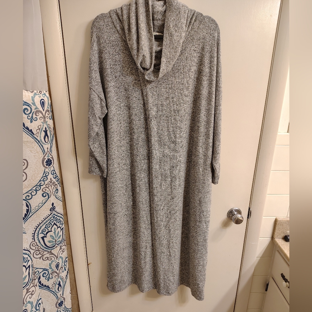 SWEATER/DUSTER